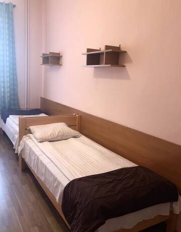 Фото номера Трехместный номер с общей ванной комнатой Отель Hotel Haga г. Ченстохова 4